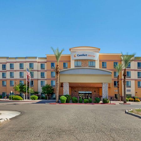 Comfort Suites Glendale - State Farm Stadium Area Exterior photo